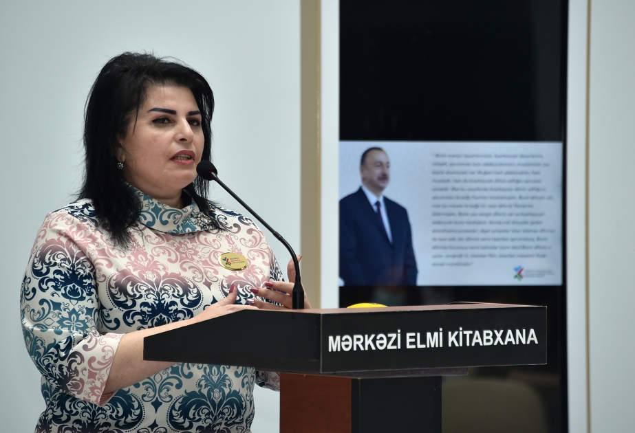 Monitorinq Mərkəzinin növbəti görüşü ifaçılıq sənətində Azərbaycan dilinin düzgün tətbiqi mövzusuna həsr olunub