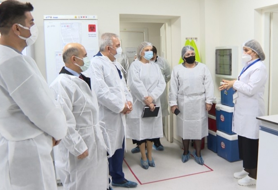 Türkiyəli mütəxəssislər Qida Təhlükəsizliyi İnstitutunun laboratoriyaları ilə tanış olublar