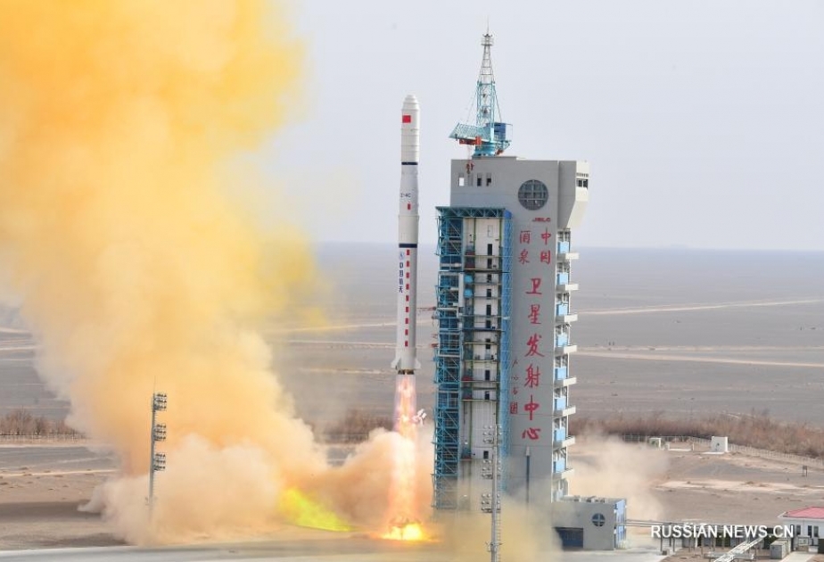 Китай запустил новые спутники для исследования электромагнитной среды