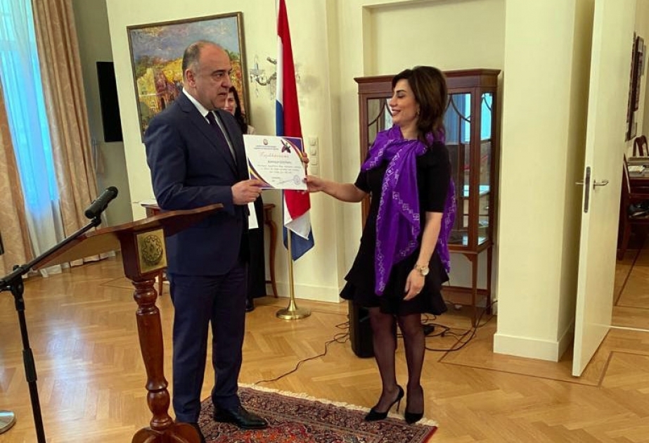 Haaqada azərbaycanlı diaspor fəalları ilə görüş keçirilib