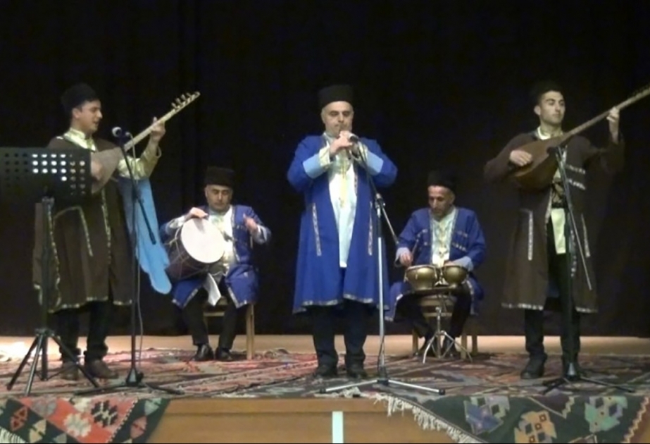 Aşıq Ələsgər aşıq sənəti ənənələrinə ən yüksək bədii-estetik meyarlarla yeni məzmun qazandırıb