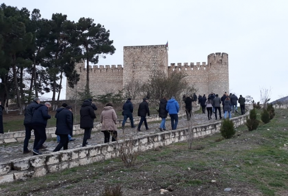 Ermənilər Pənahəli xanın tikdirdiyi Şahbulaq qalasını özününküləşdirməyə çalışsalar da, buna nail olmayıblar  FOTO
