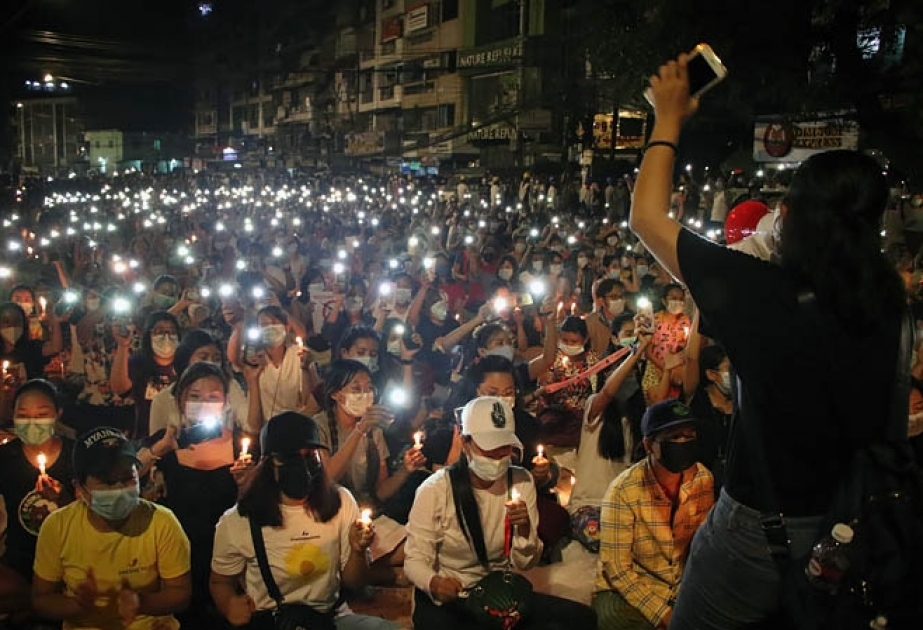 Myanma paytaxtının iki rayonunda hərbi vəziyyət rejimi tətbiq edilib