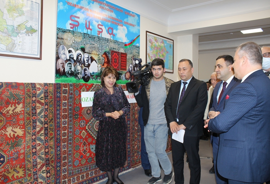 Özbəkistanda “Turan” Kitabxana-İnformasiya Mərkəzində “Qarabağ Azərbaycan mədəniyyətinin incisidir” adlı guşə açılıb VİDEO