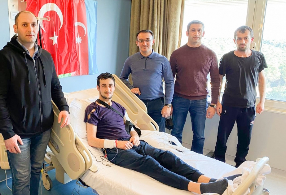 Dövlət Agentliyinin sədri “YAŞAT” Fondu tərəfindən Türkiyədə müalicə olunan qazilərimizi ziyarət edib