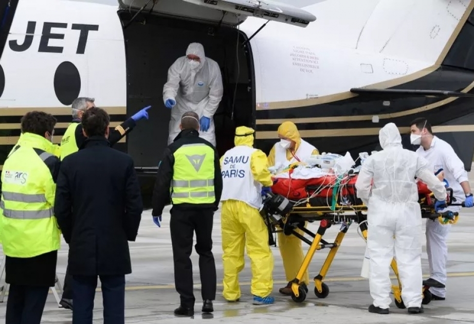 COVID-19: Paris xəstəxanasının direktoru virusun sürətlə yayıldığını və karantinsiz vəziyyətin ağır olacağını bildirib