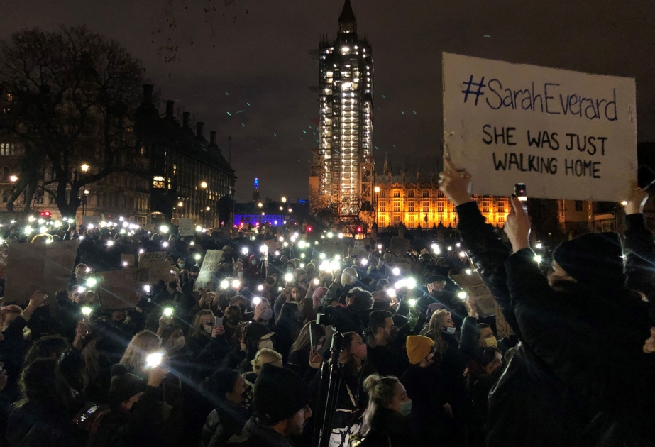 Londonda Sarah Everard adlı qadının öldürülməsi kütləvi etirazlara səbəb olub