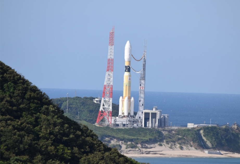 Yaponiyada yeni daşıyıcı raket ictimaiyyətə təqdim edilib
