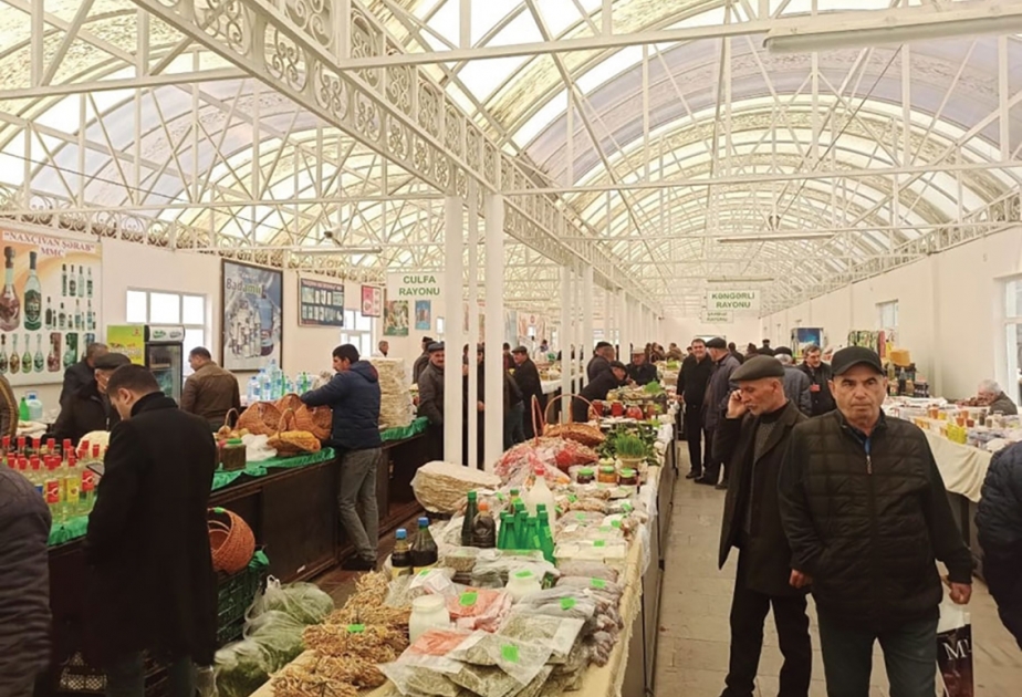 Novruz yarmarkası sakinlər tərəfindən razılıqla qarşılanıb