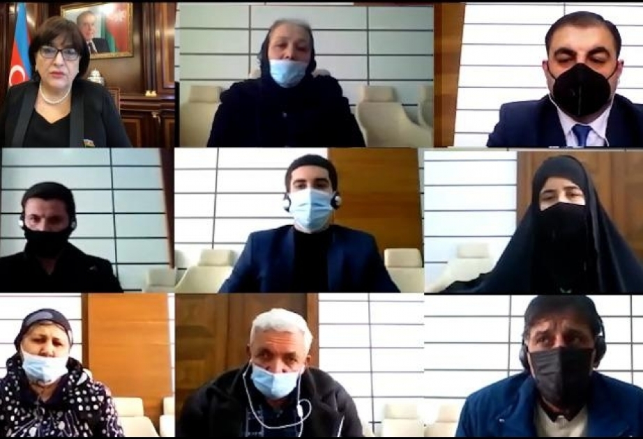 Milli Məclisin sədri Sahibə Qafarova şəhid ailələri və Vətən müharibəsində yaralanan hərbçilərlə görüşüb