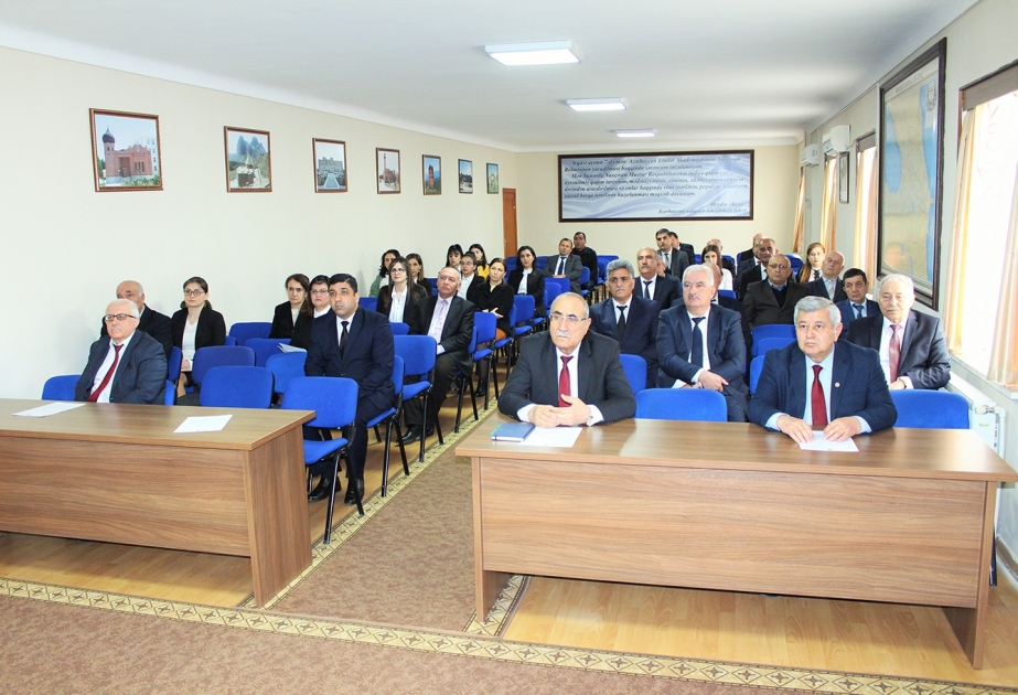 Rəyasət Heyətinin iclasında qarşıda duran vəzifələr diqqətə çatdırılıb