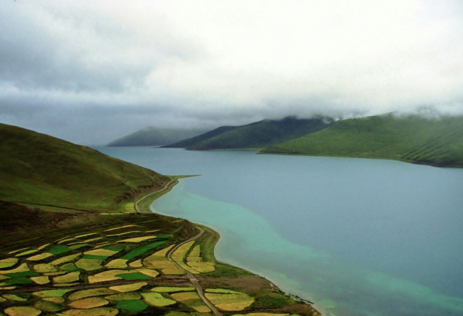 Çinin Tibet muxtar rayonunda güclü zəlzələ olub
