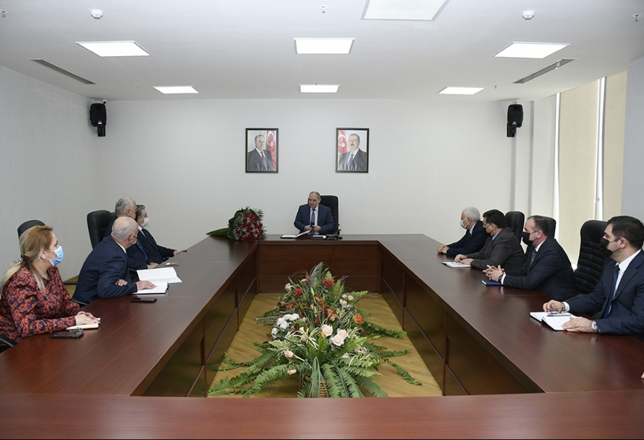 YAP Mərkəzi Aparatında partiyanın İdarə Heyətinin üzvü Mixail Zabelinin 75 illik yubileyi münasibətilə görüş keçirilib