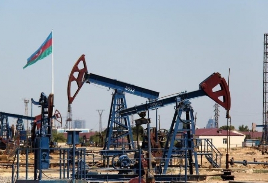 “Azeri Light” neftinin bir barreli 64 dollara satılır