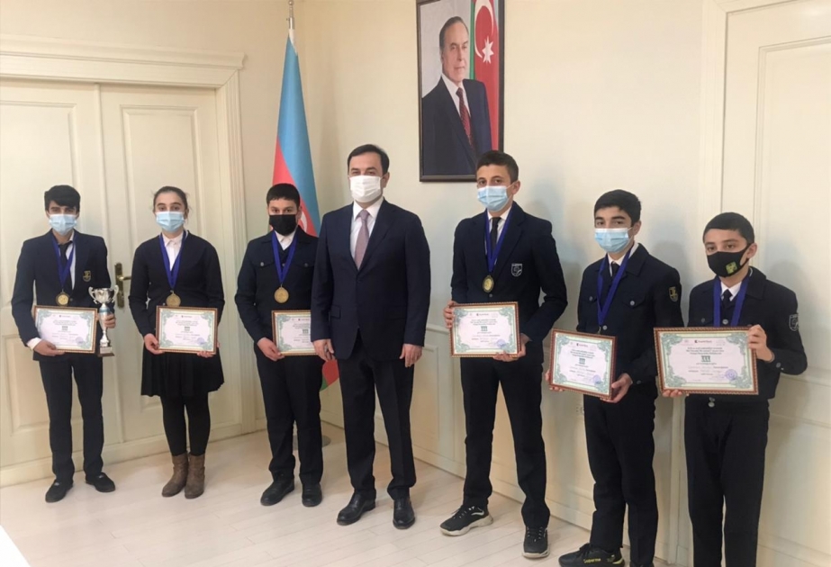 “Nə? Harada? Nə zaman?” yarışının mükafatçısı olan İsmayıllı rayonunun məktəbliləri ilə görüş keçirilib