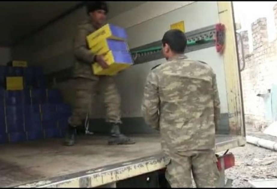 Qubadlıda xidmət edən hərbi qulluqçulara bayram sovqatları təqdim olunub