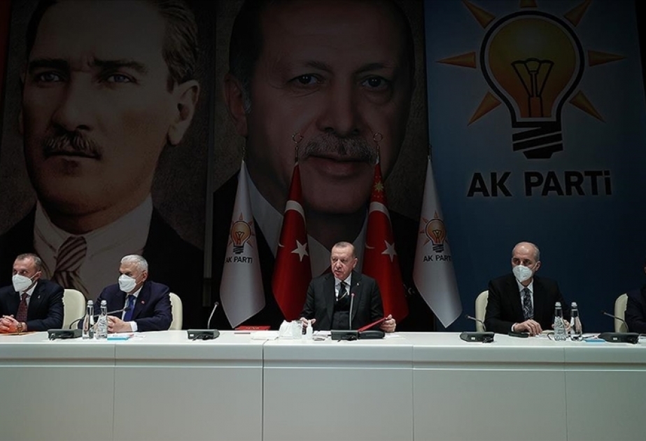 Türkiyənin hakim Ədalət və İnkişaf Partiyası İdarə Heyətinin yeni tərkibdə ilk iclası keçirilib