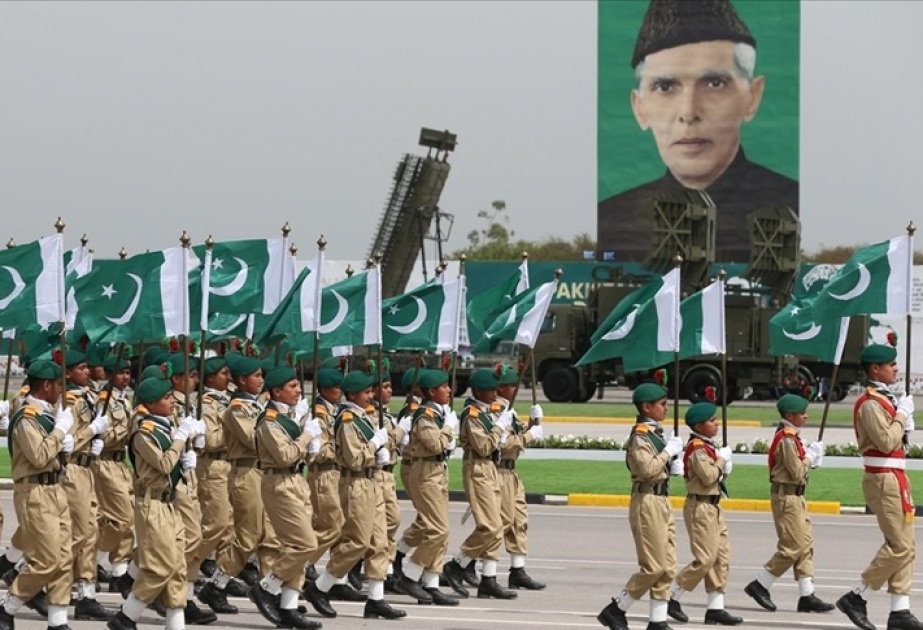 İslamabadda Pakistan Günü münasibəti ilə hərbi parad keçirilib