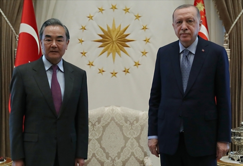 Türkiyə Prezidenti Çin Xalq Respublikasının xarici işlər nazirini qəbul edib