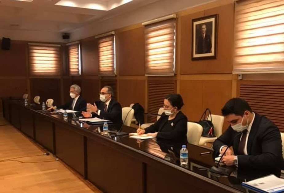 乌克兰与土耳其举行政治磋商