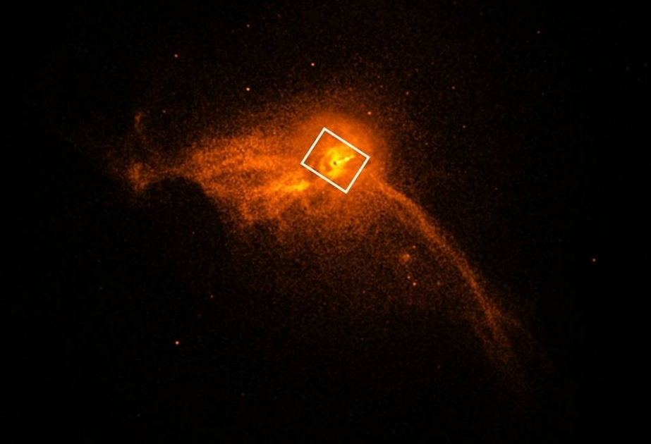 Astronomers capture image of magnetıc field around M87's black hole