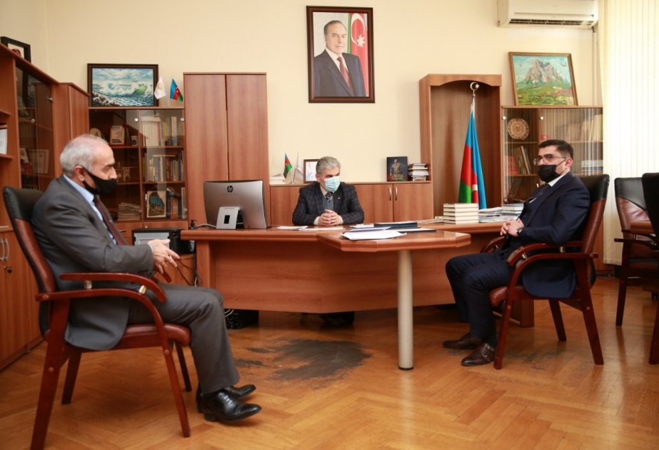 Pedaqoji Universitet və Təhsil İnstitutu arasında əməkdaşlıq perspektivləri müzakirə olunub