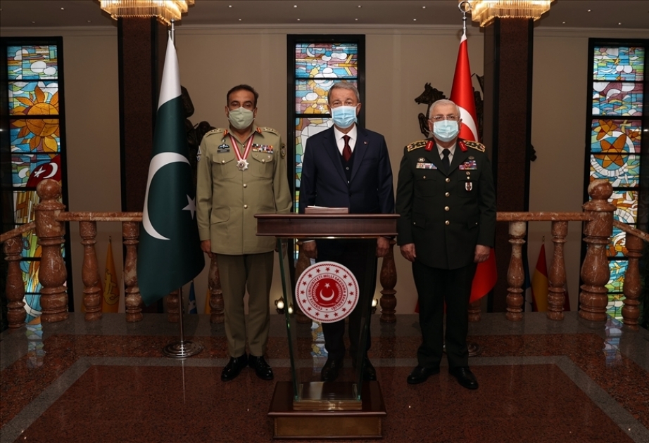 Pakistan Ordusunun Baş Qərargah rəisi Türkiyəyə səfər edib