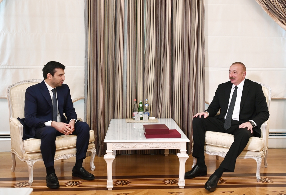 Prezident İlham Əliyev “Baykar” şirkətinin texniki direktorunu və “ASELSAN” şirkətinin idarə heyətinin rəhbərini qəbul edib YENİLƏNİB VİDEO