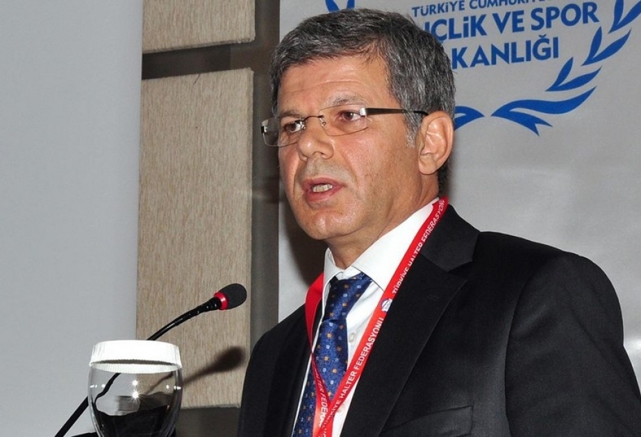 Hasan Akkuş Avropa Ağırlıqqaldırma Federasiyasının prezidenti seçilib