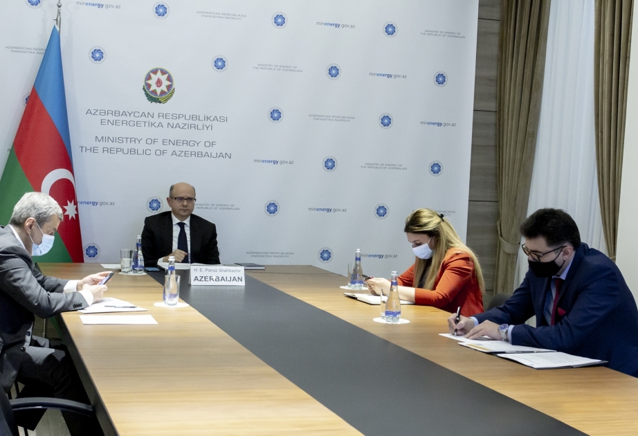 Azerbaiyán aumentará gradualmente la producción diaria de petróleo