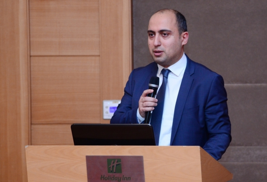 Təhsil naziri: Müəllimlərin kütləvi vaksinasiyanın təsirini aprelin ortalarından başlayaraq may ayında görəcəyik
