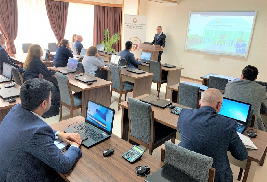 Mədəniyyət işçilərinin vahid elektron reyestri ilə bağlı təlimlərinə yekun vurulub