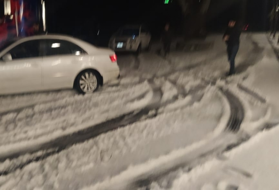 İsmayıllıya qar və dolu yağıb