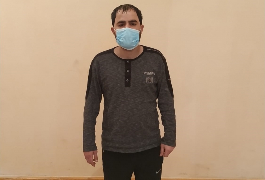 Axtarışda olan şəxsdən psixotrop maddə və döyüş sursatı götürülüb
