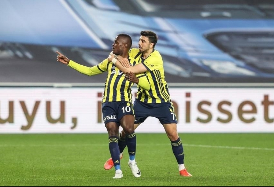 Türkiyə Superliqası: "Fənərbağça" turnir cədvəlində ikinci pilləyə yüksəlib