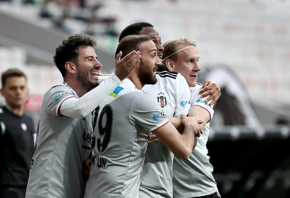 Türkiyə Superliqası: "Beşiktaş" qazandığı qələbə sayəsində turnir cədvəlində liderliyini qoruyub