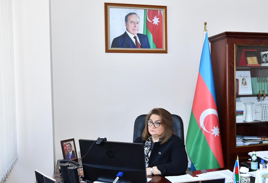Parlamentin Ailə, qadın və uşaq məsələləri komitəsinin iclası keçirilib