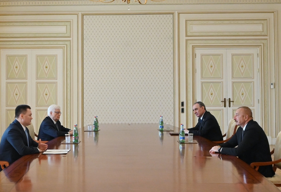 El Presidente Ilham Aliyev recibe al Fiscal General de Rusia