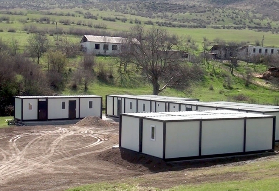 Se están instalando albergues modulares en los territorios liberados de Azerbaiyán
