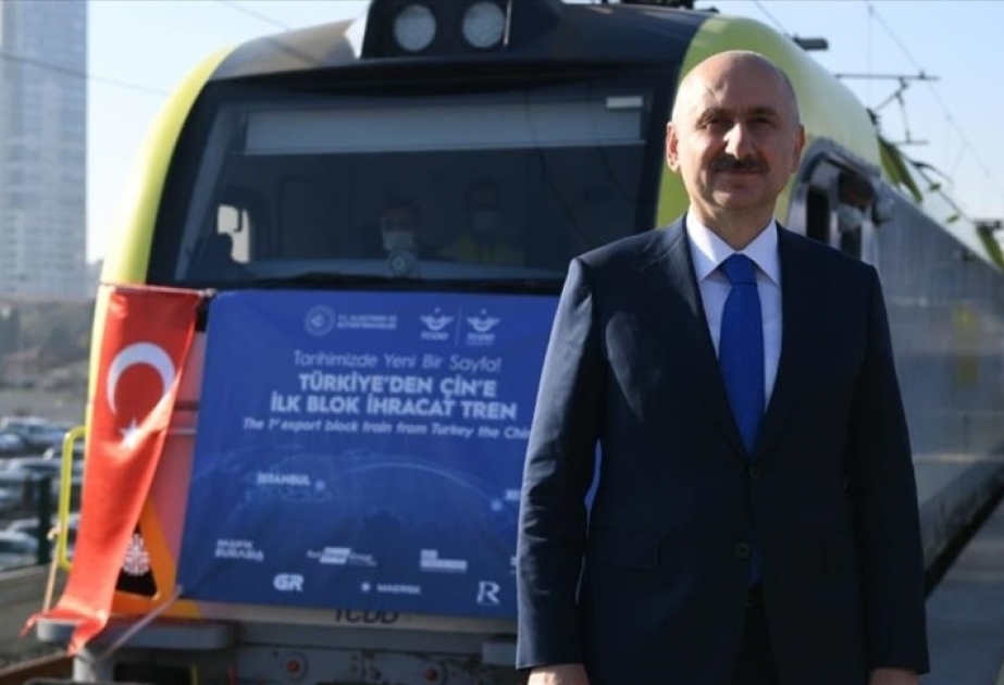 Türkiyəli nazir: Bakı-Tbilisi-Qars dəmir yolu ilə daşınmalar 2 dəfəyədək artıb