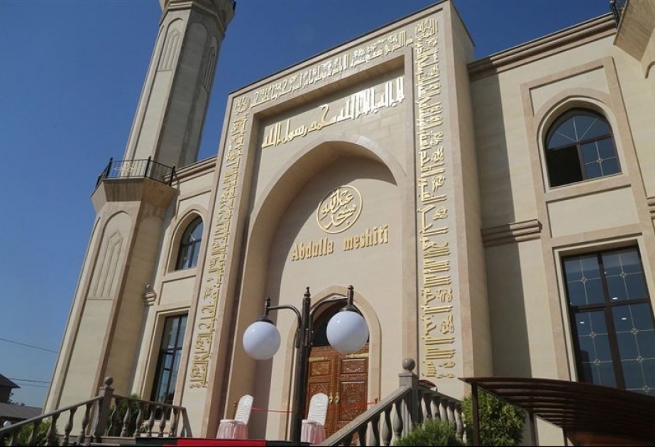 Almatıda Ramazan ayında kollektiv namazın qılınması qadağan edilib