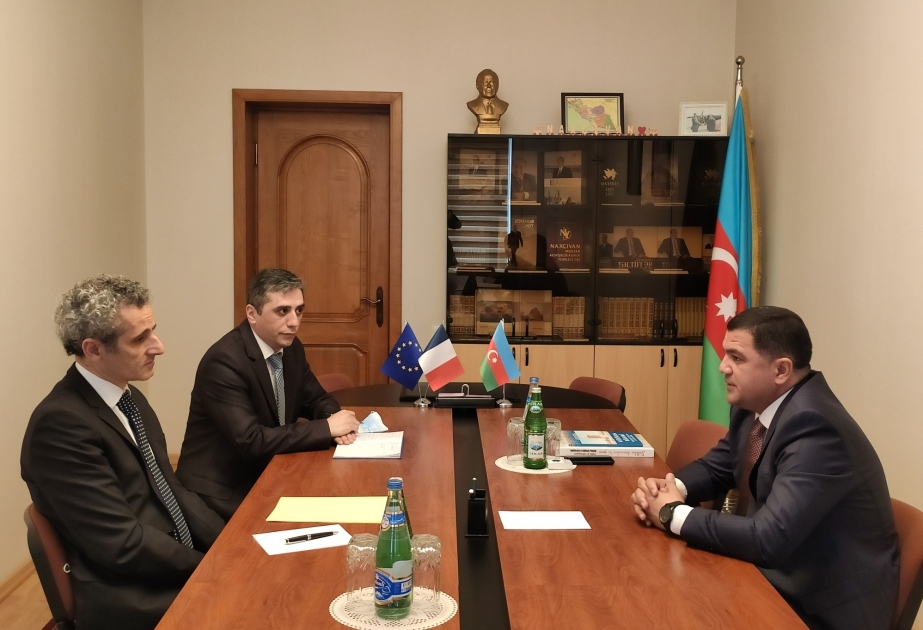 French ambassador visits Representative Office of Nakhchivan in Baku