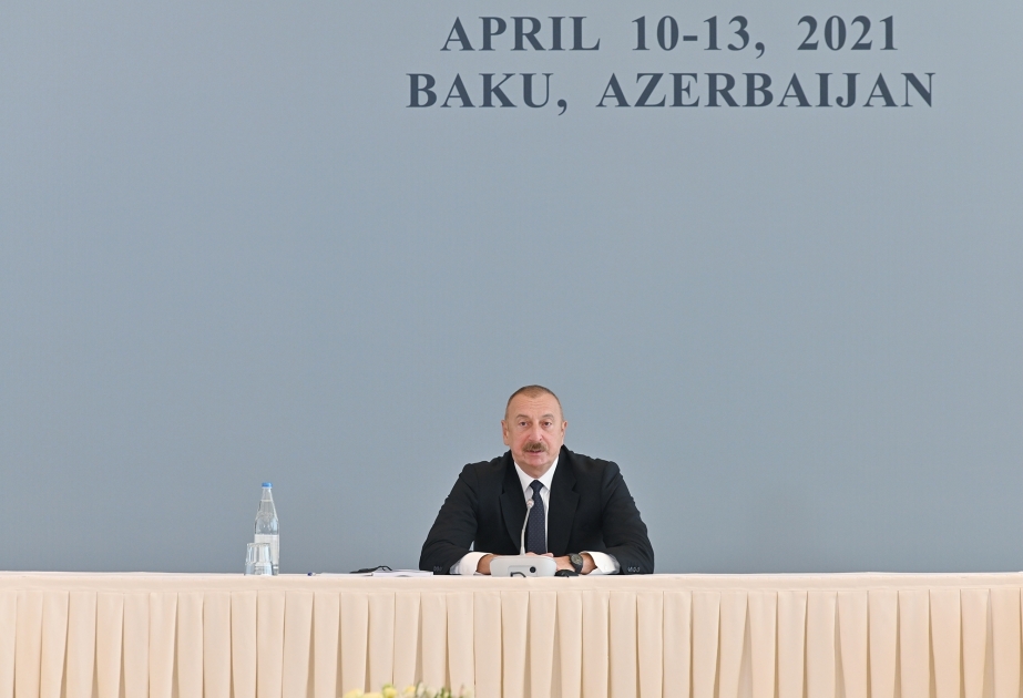 Президент Ильхам Алиев: Несмотря на достижение прекращения огня, остается еще много вопросов, связанных с конфликтом