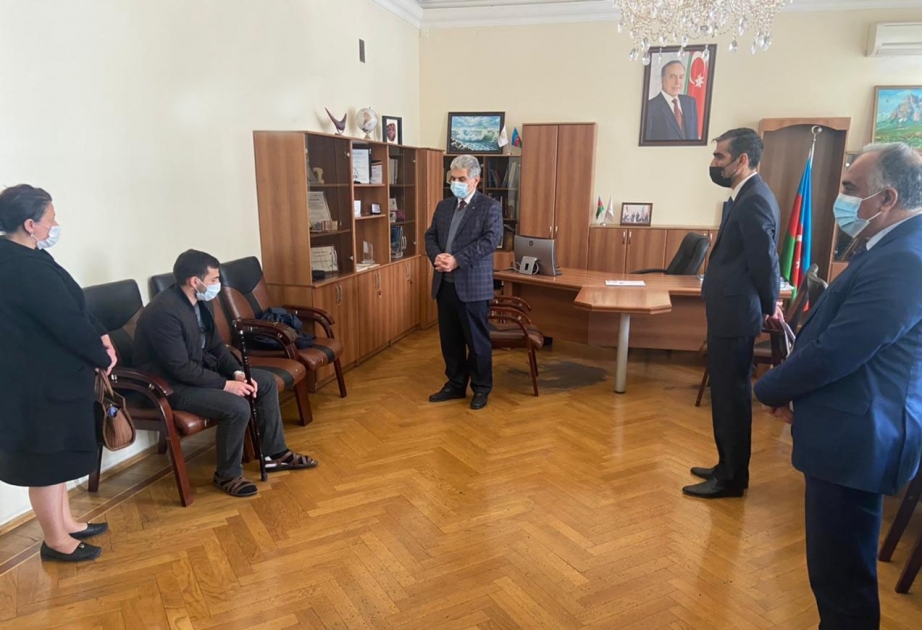 ADPU-nun rektoru universitetin Vətən müharibəsi qazisi olan məzunu ilə görüşüb
