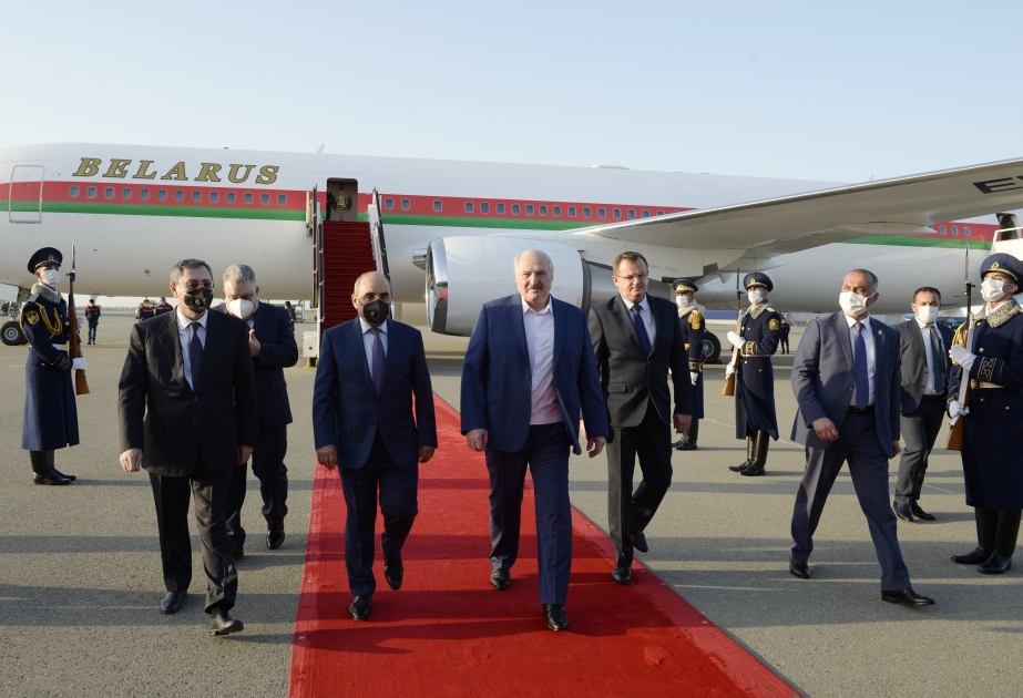 Le président biélorusse Alexandre Loukachenko entame une visite de travail en Azerbaïdjan