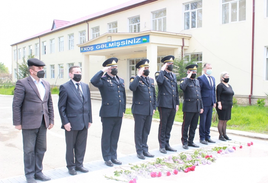 Azərbaycanın Milli Qəhrəmanı Sadıq Hüseynovun xatirəsi anılıb