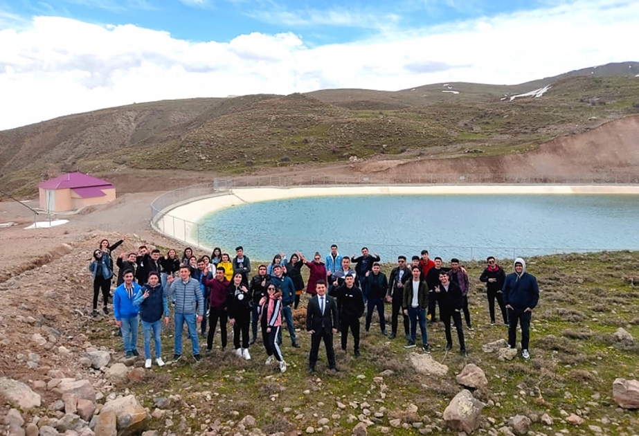 Gənclərin Ağbulaq Kənd Turizm-İstirahət Bölgəsinə ekskursiyası təşkil olunub