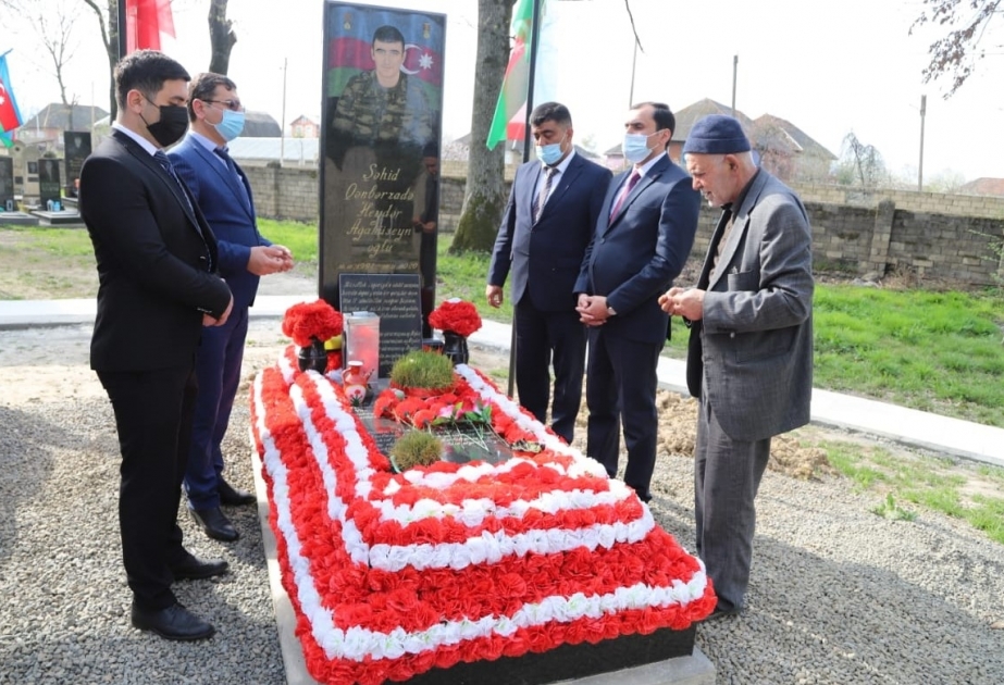 Lənkəranda şəhidlərin məzarı ziyarət olunub