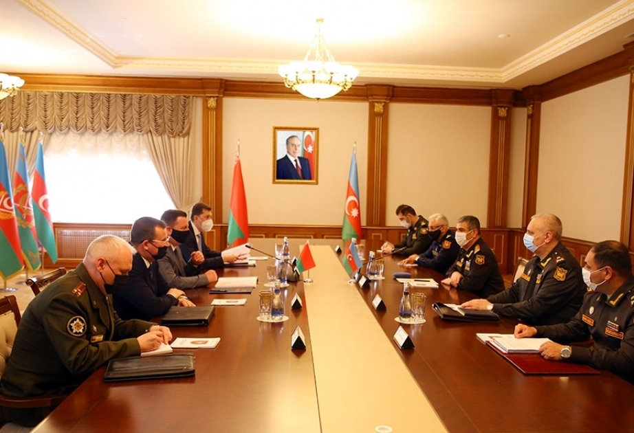Обсуждены вопросы военно-технического сотрудничества между Азербайджаном и Беларусью