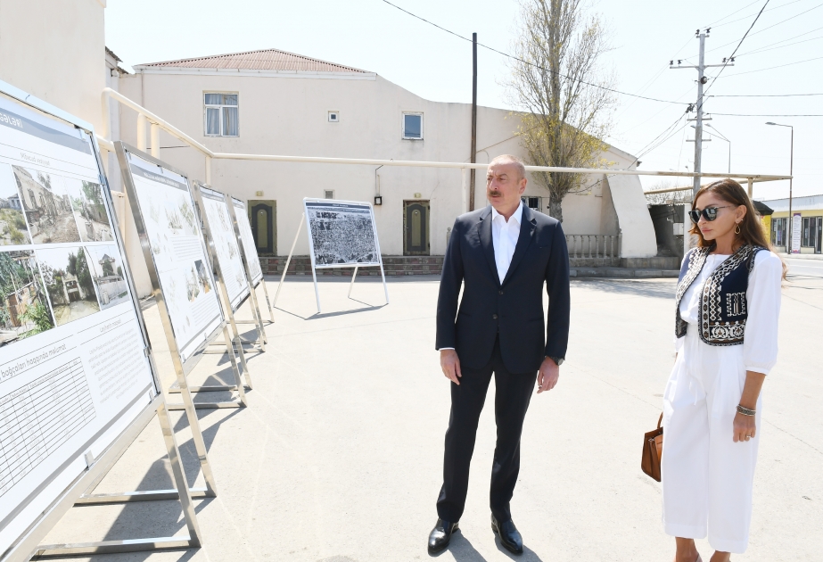 In der Siedlung Pirschaghi in Baku Grundstein für Modernisierungs- und Reparaturarbeiten gelegt  Präsident Ilham Aliyev und First Lady Mehriban Aliyeva nahmen an Veranstaltung teil VIDEO